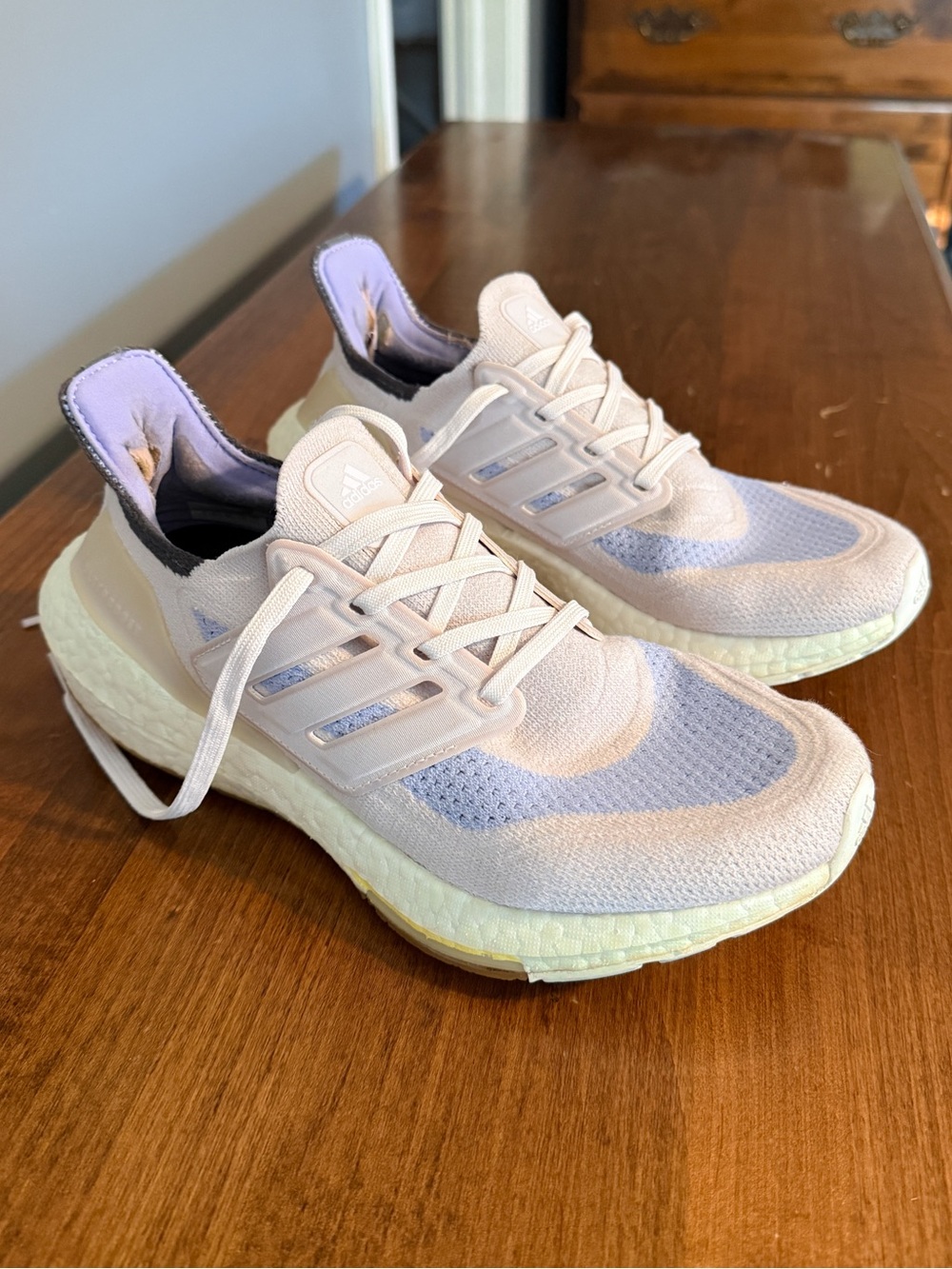 Adidas Ultra Boost 21 Women’s (Size 7)